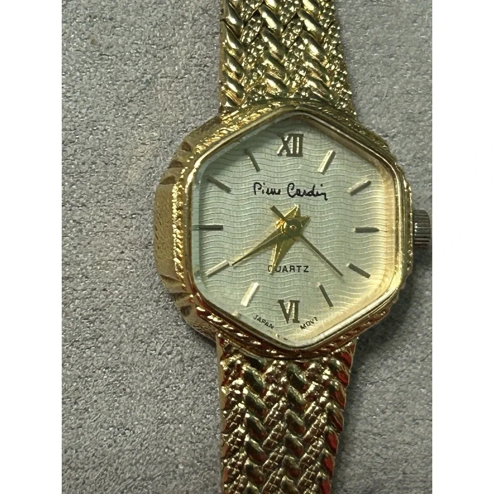 Vintage PIERRE CARDIN Designer Quartz Gold Plated Ladies Watch with Bracelet